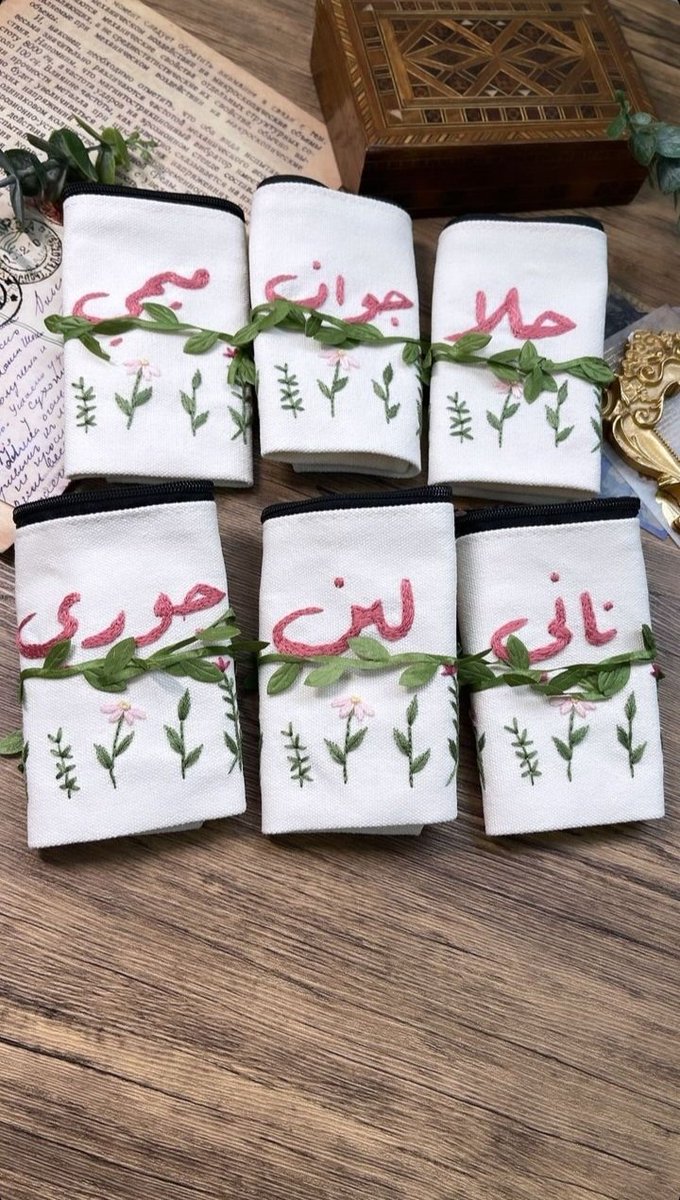 2255_ha's tweet photo. تطريزاتي م شاء الله تبارك الله 🤎🤎 https://t.co/CqbipEKinf