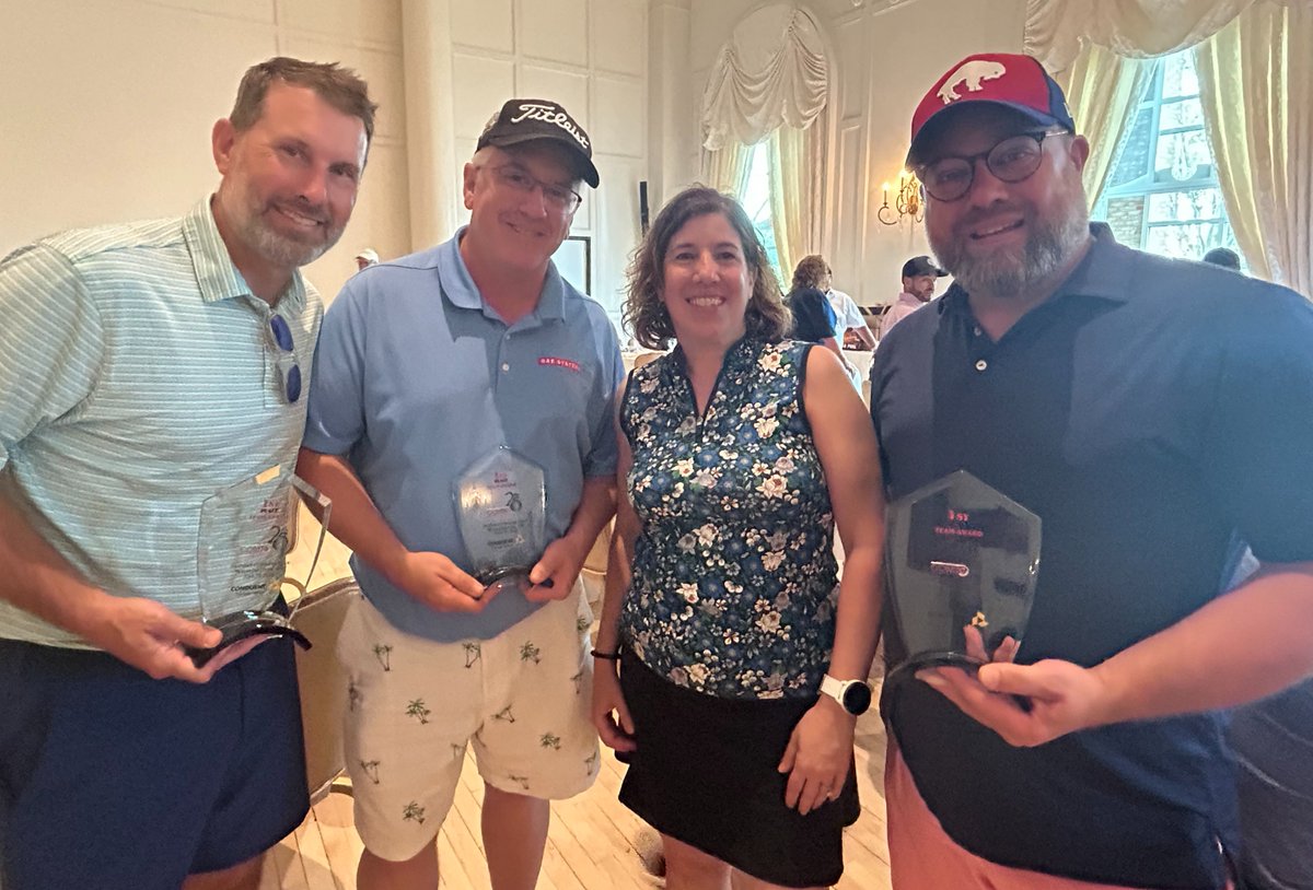 BAESystemsInc's tweet image. BAE Systems tees up support for @comto_pa and scores big. ⛳

We are honored to sponsor #COMTO in its mission to provide educational opportunities. What&apos;s more, we&apos;re excited to announce we took first place in the 25th Annual COMTO Golf Scholarship Tournament.