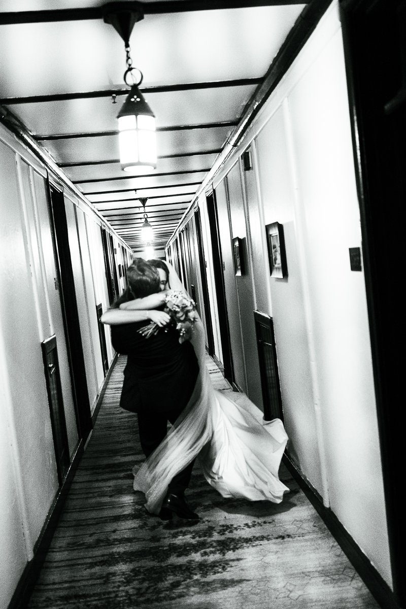 RedSaraRed's tweet photo. Joyous preview images from David and Alexandra's wedding @chatmontebello. Check out my blog to see the full set of preview photos. 

https://t.co/usroJz0qq8

#weddingphotographer #weddinginspiration #ottawaweddingphotographer #outdoorwedding https://t.co/xkSokGdewb