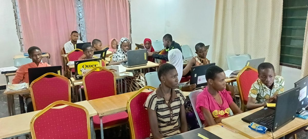 bitcoin_dua's tweet image. We have officially begun the #CodingforDevelopment program under the BItcoin Beach Grant won to support this program. 20 students in attendance on the 5th and 6th August. Lucky Ganyo, student of our first cohort #Bitcoin Class doing a great job.