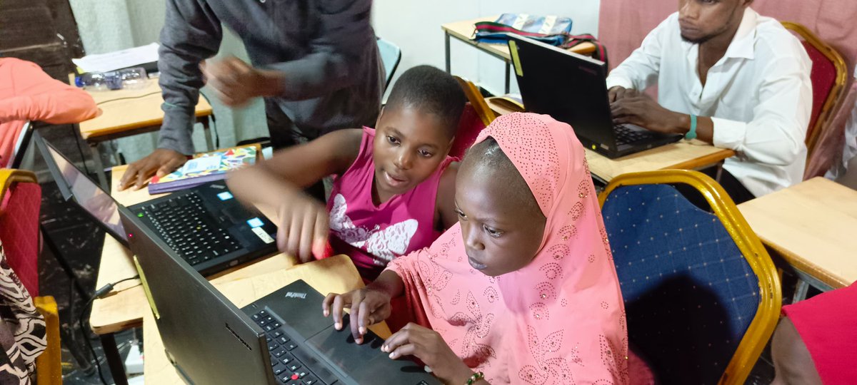 bitcoin_dua's tweet image. We have officially begun the #CodingforDevelopment program under the BItcoin Beach Grant won to support this program. 20 students in attendance on the 5th and 6th August. Lucky Ganyo, student of our first cohort #Bitcoin Class doing a great job.
