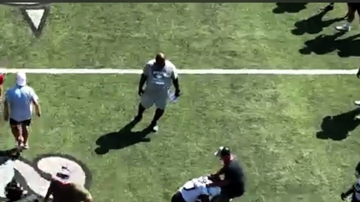 Simone Eli tweet media