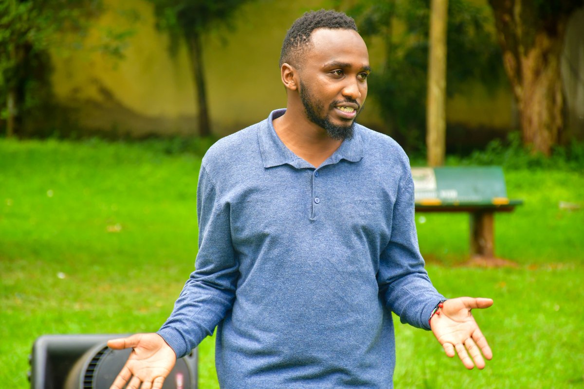NICHOLASTOROITI's tweet photo. Kericho County Governor Dr Mutai had a sit-down meeting with vibrant and knowledgeable youths (Gen Z) he listens to their voices on transparency, inclusivity, and accountability as we run a people centred government. https://t.co/vccZ0PGFpm