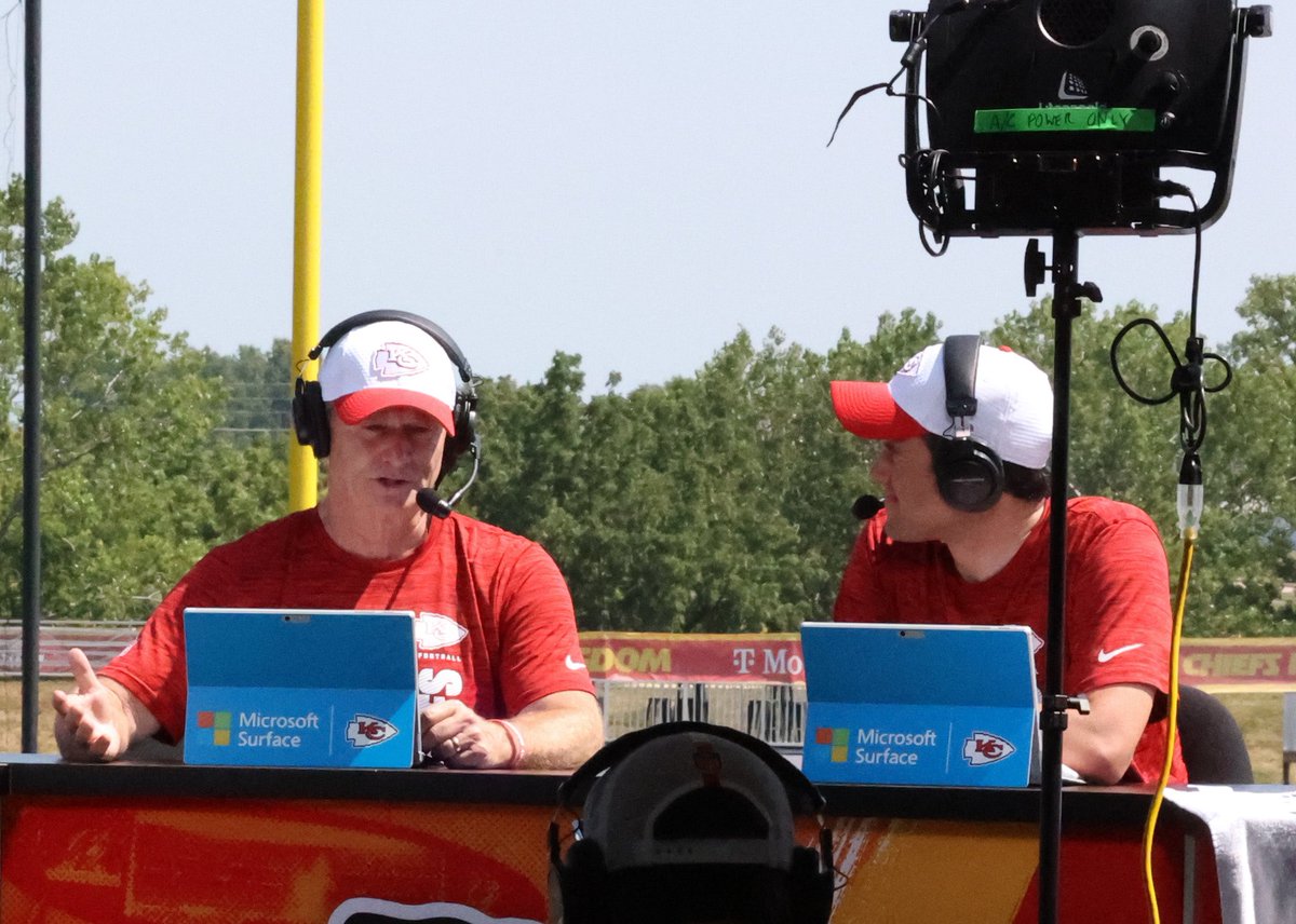 Kris Larson, Ed.D tweet media