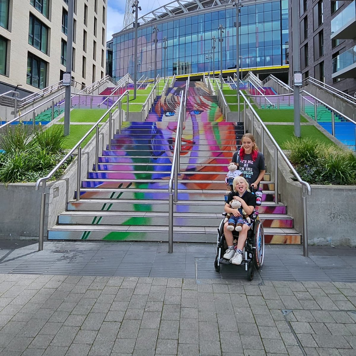 Dwsphotography's tweet image. @taylornatoin13 @taylorswift13 Please if you see this could you consider giving Tyler the 22 hat on August 17th. I belive she really deserves it and I hope you do too.