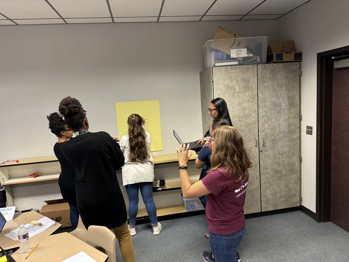 JGarnerEdD's tweet photo. Teachers collaborating to create Social Studies anchor chart exemplars! #Collaborationis🔑 @MartinezAM42
Can you say frame of reference?? https://t.co/KPSQ0d3dpy