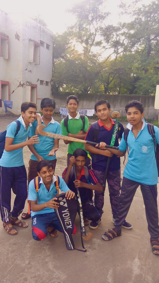 rDt_24's tweet photo. Its Midnight, we lose bt still thinking abt lst 6 sec🏒, living 19th nov night again Ye sahi nhi hai, we hve to nurture our athletes, smtimes sports is cruel😣but joyful, jab hum saksham honge rDt wil invest its blood &amp; sweat, kisi ko to jeet se pehle sochna hoga #IndiaAtOlympics https://t.co/nmMbDJYPEj