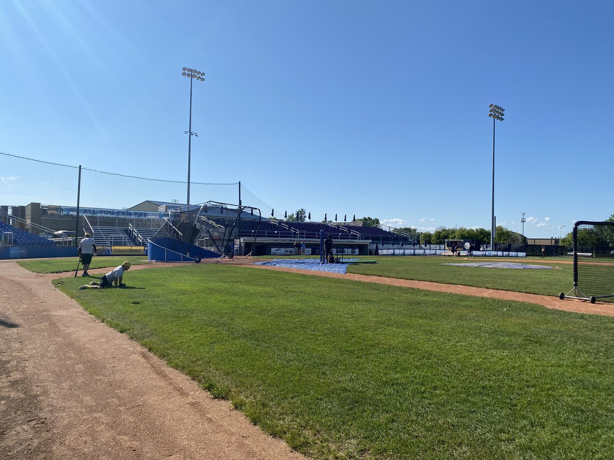 johnrbaldridge's tweet photo. The @DockSpiders are back at home getting set for their final meeting against Madison as Caleb Granger makes the start!
Join along with first pitch scheduled for 6:35!
https://t.co/waHx7t09Xg
#SpinTheWeb #FondyPride https://t.co/QFYFXKiaWL