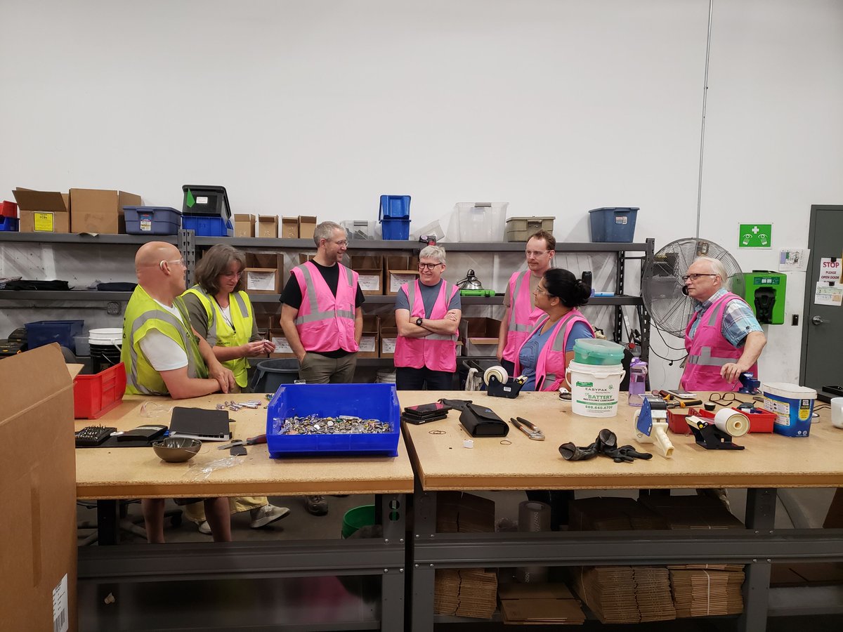 We are excited to be a part of upcoming the CollectED project with <a href="/Macalester/">Macalester College</a>. The team got a chance to see battery collection in action at Repowered last week, thanks for hosting!
<a href="/getrepowered/">Repowered - Electronics Recycling & Retail Store</a>