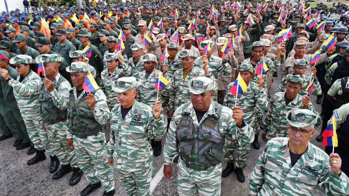 Nacimos al calor del combate en Junín y Ayacucho ! 
Somos anti imperiales y anti oligárquicos !
No aceptaremos jamás a un fascista autoproclamado con su corte de “Comanditos de la muerte”. 

#IntegrarEsVencer