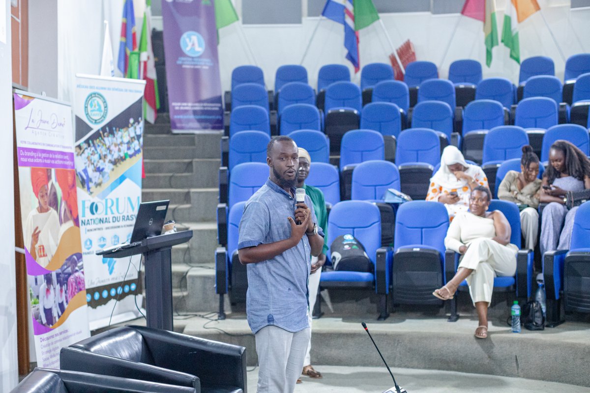 LaJeuneDame's tweet image. Parmi ces exemples, nous avons noté:
▶  Faire du bénévolat / mouvements associatifs
▶ Faire une certification (retour à l'école)
▶ Pratiquer une langue étrangère ou locale
▶ Se challenger en ayant des objectifs clairs sur la durée

#JIFA #rasyd #jeader #senegal #dakar #emploi