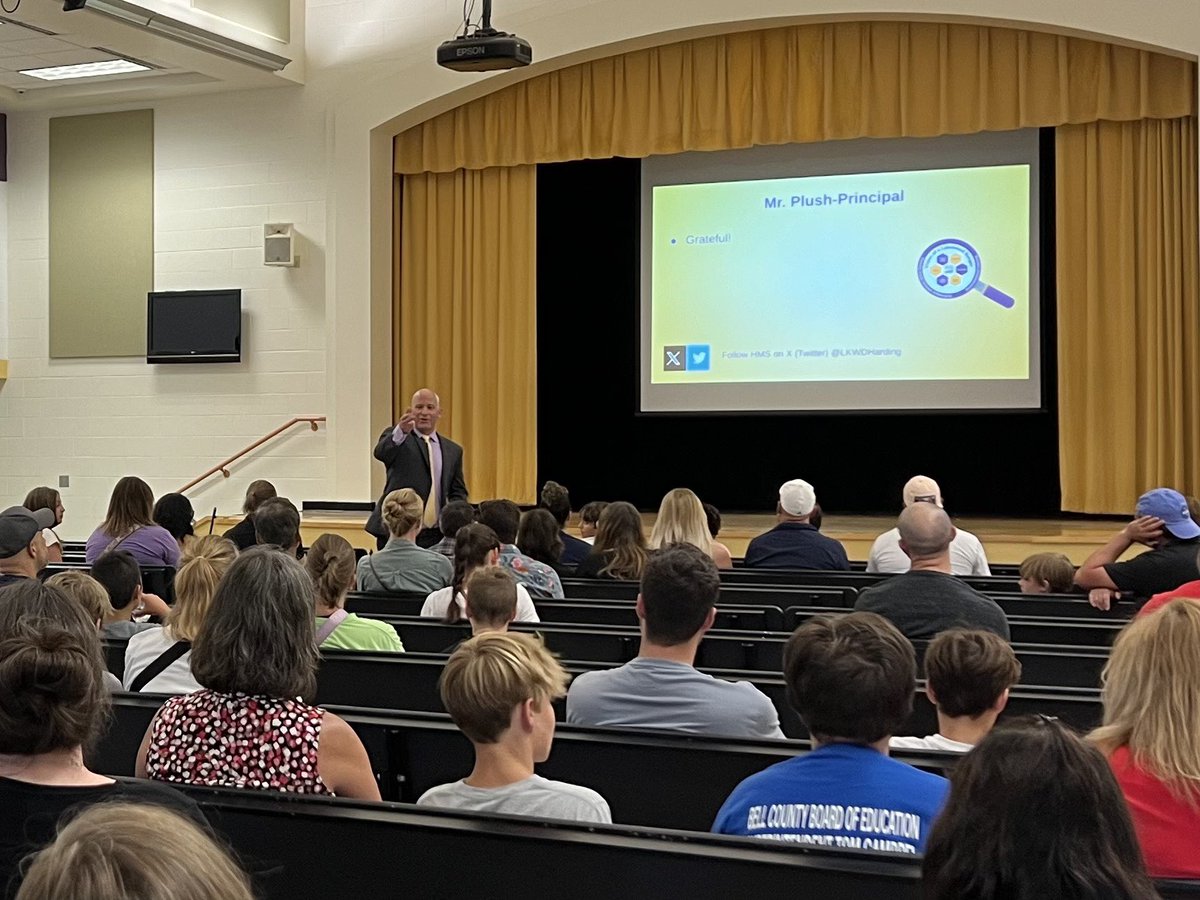 LkwdSchools's tweet photo. Great to hear that close to 200 family members showed up last night to meet the new leadership team @LkwdHarding of Chip Plush and Hadeel Nimeh! An awesome school year is ahead! https://t.co/1iTFtEKsl0