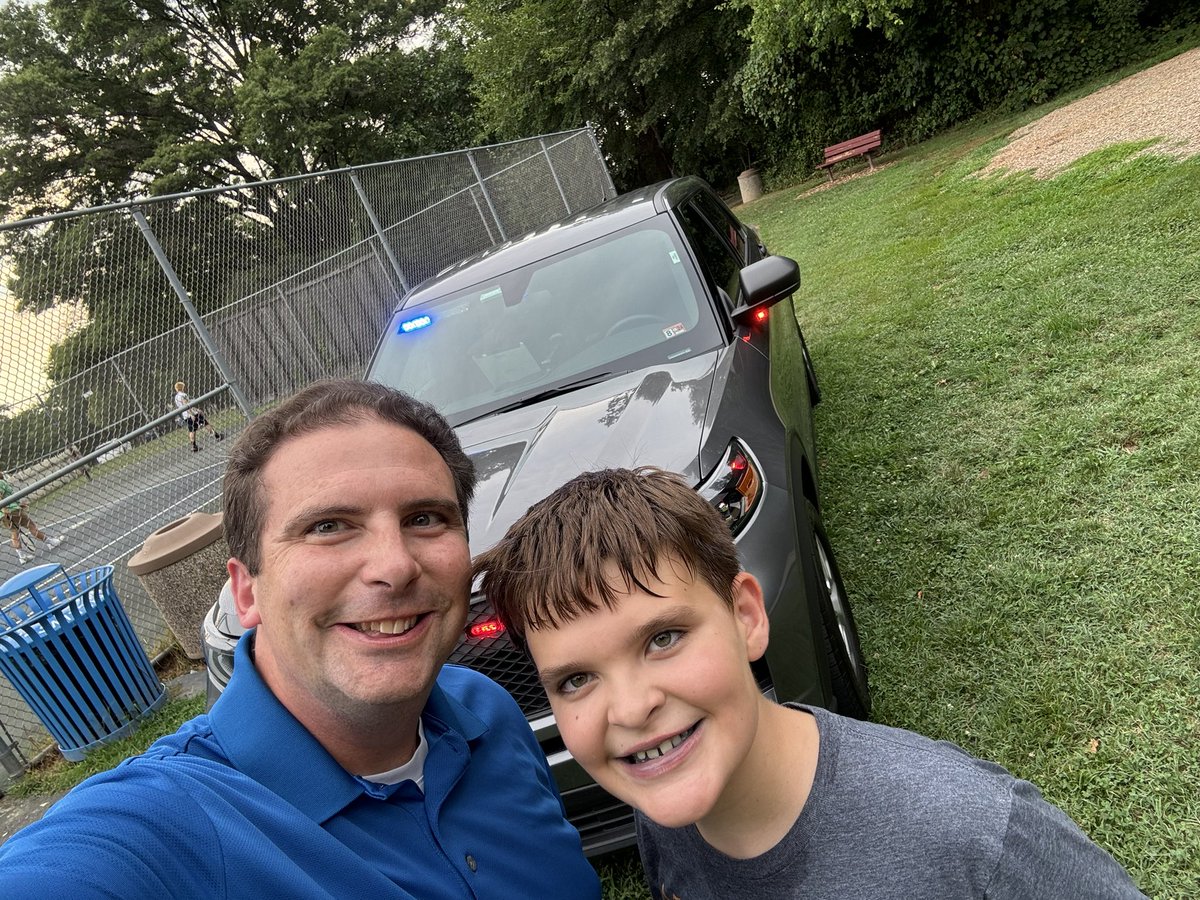 Celebrating #NationalNightOut across <a href="/CityofFairfaxVA/">City of Fairfax, VA</a> thank you <a href="/FairfaxCityPD/">Fairfax City Police</a> <a href="/CityofFairfaxFD/">City of Fairfax Fire Department</a> and everyone who helps make this annual event so special! #livelifeconnected