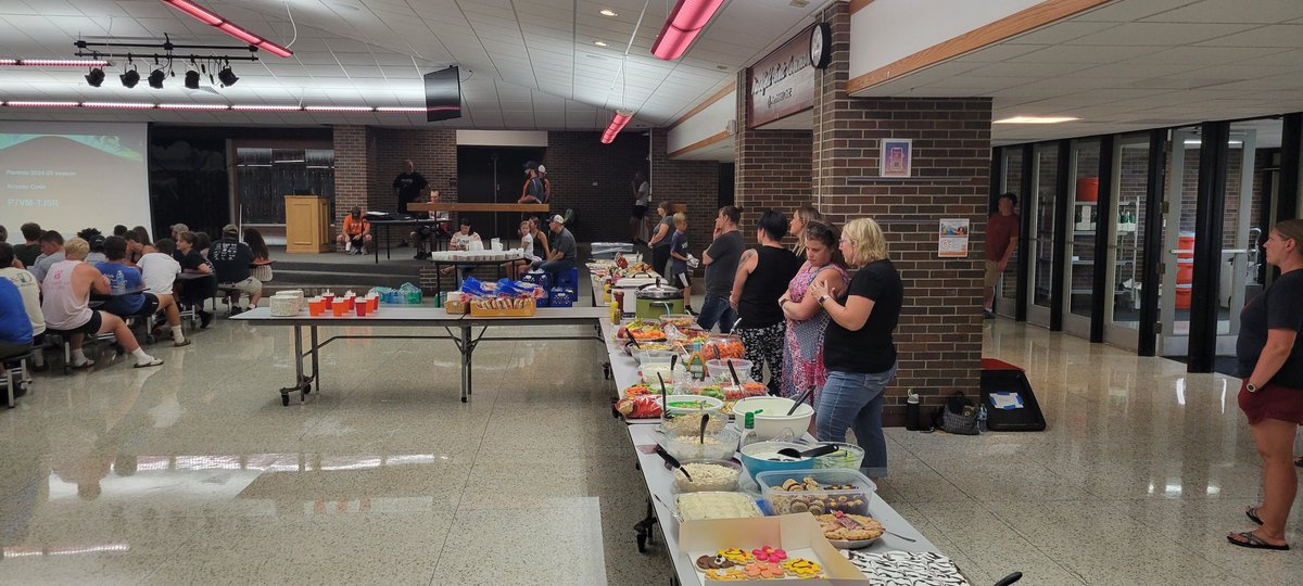 Marshfield Football tweet media