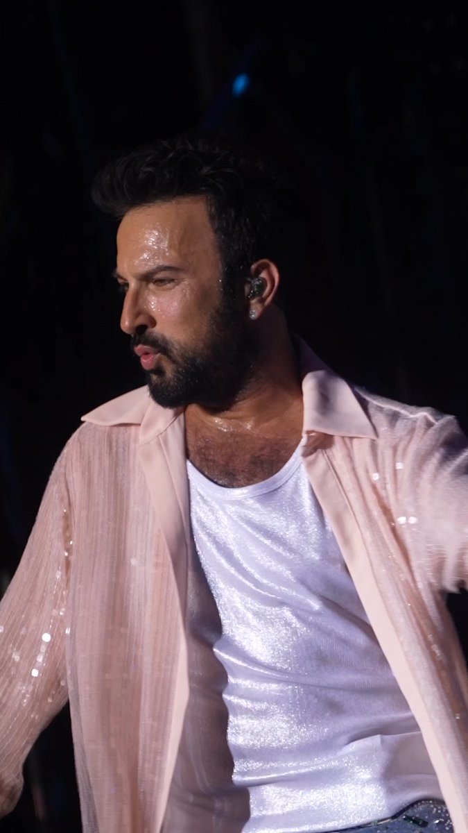 okantuzun's tweet photo. #tarkan #fest24 #istanbul @tarkan @HittProductions @tarkancoll @TarkanTurkey @pozitifmusic https://t.co/bj7IBBwQ2w