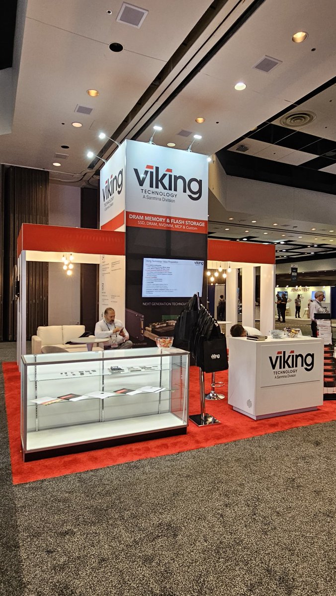 Excited to kick off Day 1 of #FMS2024! Ready to dive into the latest innovations and connect with industry leaders. Let’s make some memories! #FlashMemory #vikinology