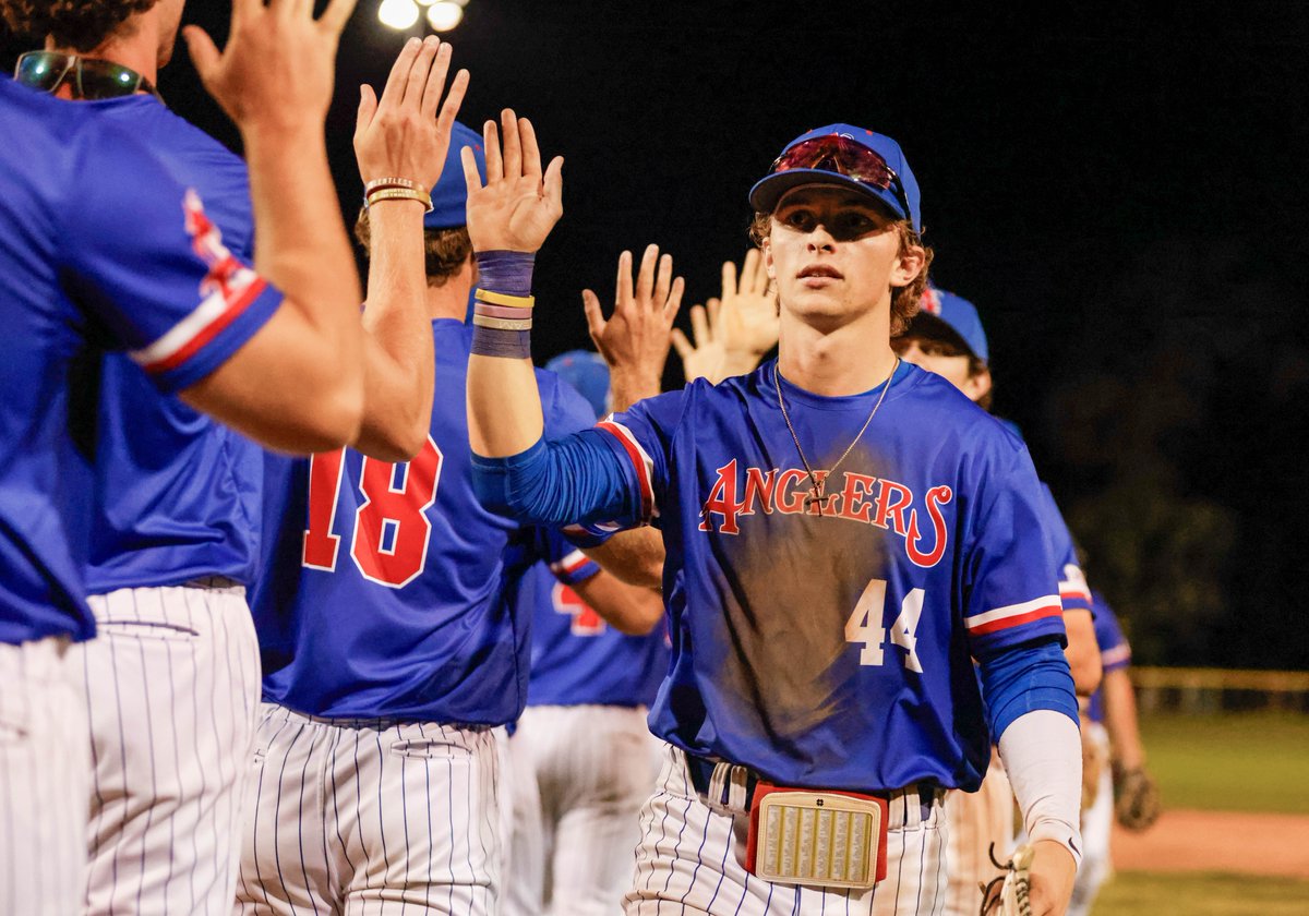 Chatham Anglers (@chathamanglers) on Twitter photo Before tonightβs playoff game against Harwich, the Chatham Anglers announced its 2024 team award recipients, which include Ashton Larson (<a href="/LSUbaseball/">LSU Baseball</a>), Gabe Van Emon (<a href="/UConnBSB/">UConn Baseball</a>) and Campbell Smithwick (<a href="/OleMissBSB/">Ole Miss Baseball</a>).
π°: bit.ly/2024teamawards Before tonightβs playoff game against Harwich, the Chatham Anglers announced its 2024 team award recipients, which include Ashton Larson (<a href="/LSUbaseball/">LSU Baseball</a>), Gabe Van Emon (<a href="/UConnBSB/">UConn Baseball</a>) and Campbell Smithwick (<a href="/OleMissBSB/">Ole Miss Baseball</a>).
π°: bit.ly/2024teamawards