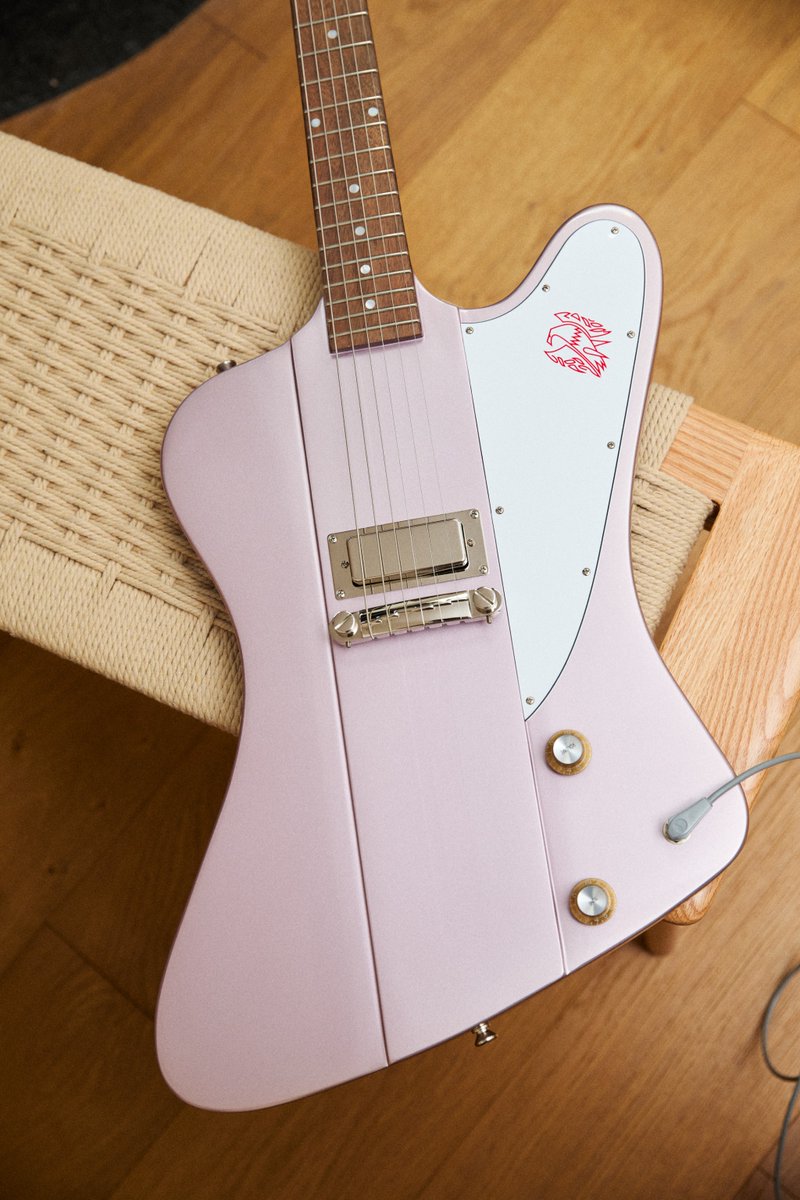 GIBSON ELECTRIC GUITAR 