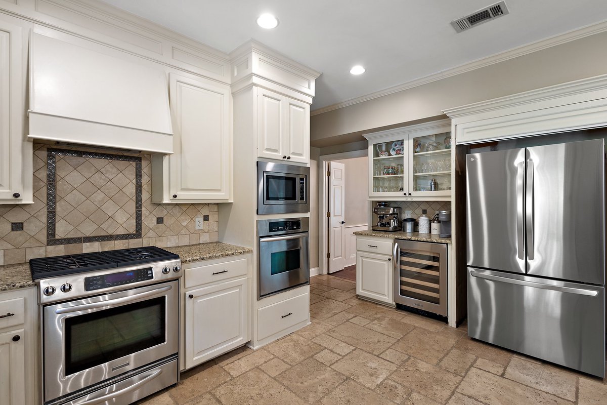 twadesoldit's tweet photo. #NEJackson Home for sale 
45 Moss Forest Cir Jackson 39211
$304,900
3,316 square feet
TWade Realty LLC
601-622-4307📱 #ForSale #HomeBuyers #ListingAgent #RealEstate https://t.co/TuSxKmm8PG