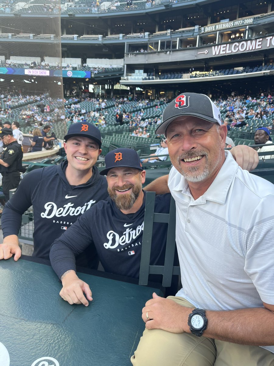 Seattle U Baseball tweet media