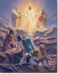 JuanJosGuzmn10's tweet image. Hoy 6 de Agosto es el Día de #LaTransfiguración de #Dios* 
Se refiere al cambio de apariencia del Señor de la forma mortal del cuerpo con el cual sufriría y moriría a una forma glorificada con la cual resucitaría de entre los muertos. 

Esta con #Moisés y #Elías