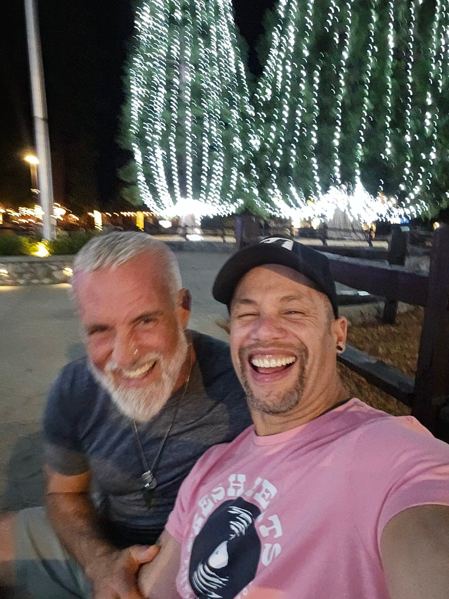 Greg Grove tweet media