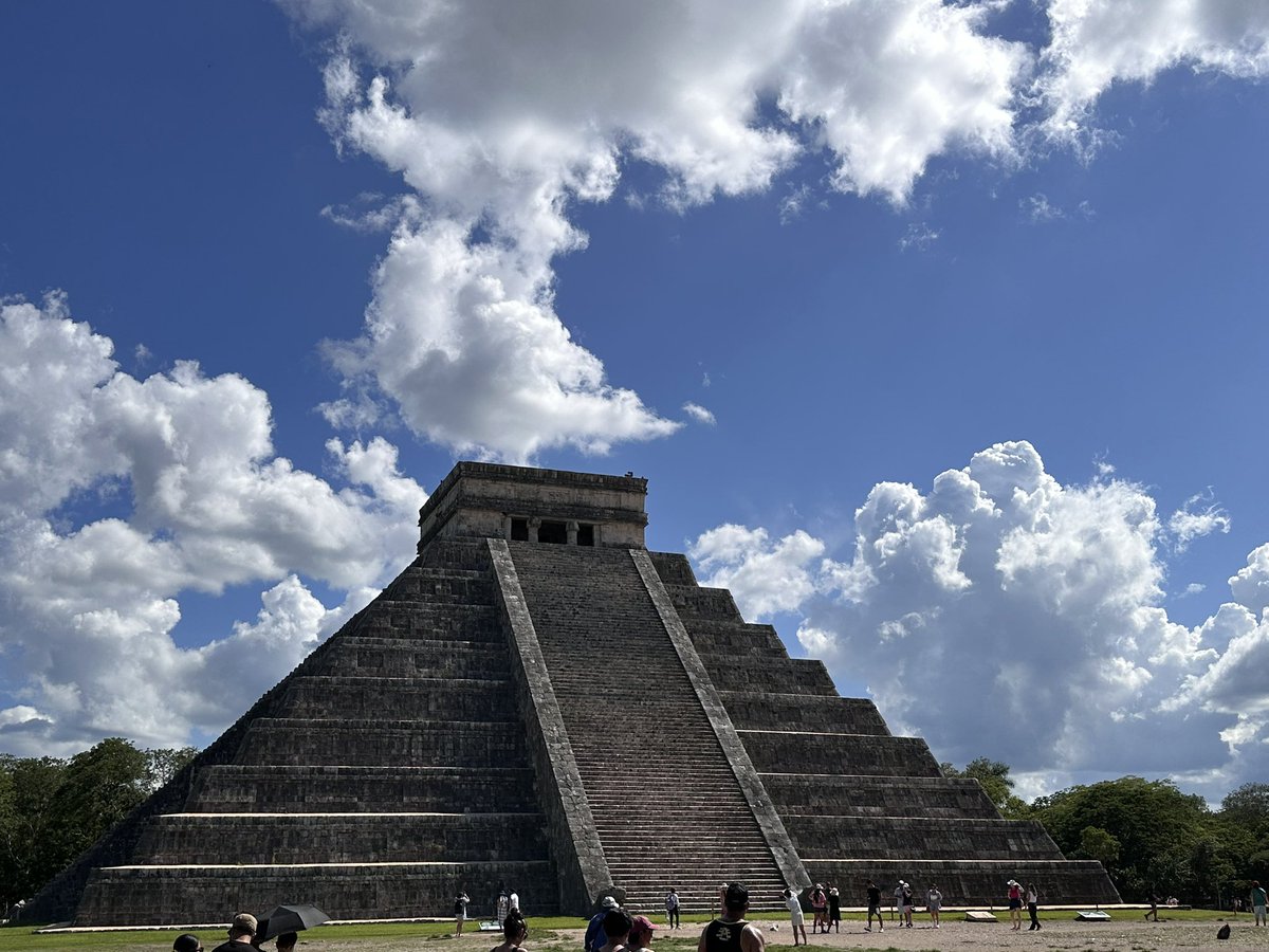 Sending positive, healing vibes! #ChichenItza #WonderOfTheWorld #Mayan