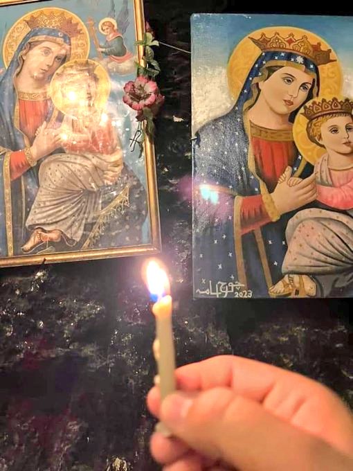 الأيام دي أنتي قريبه وسمعاني🤍🕊
وأنا بقولك عايزة أفرح السنه دي في أيامك الحلوه 🙏🤍🥹