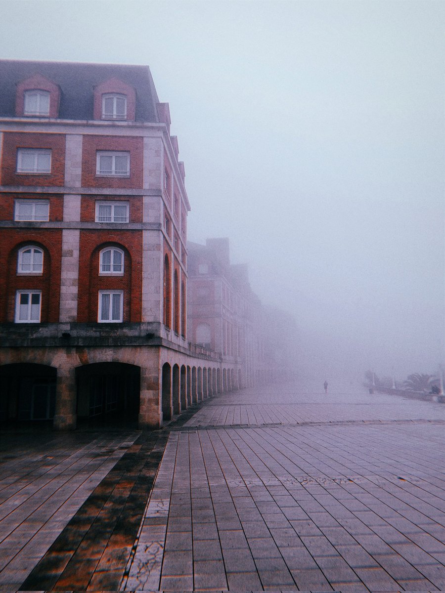 Adiós Nonino suena sola.