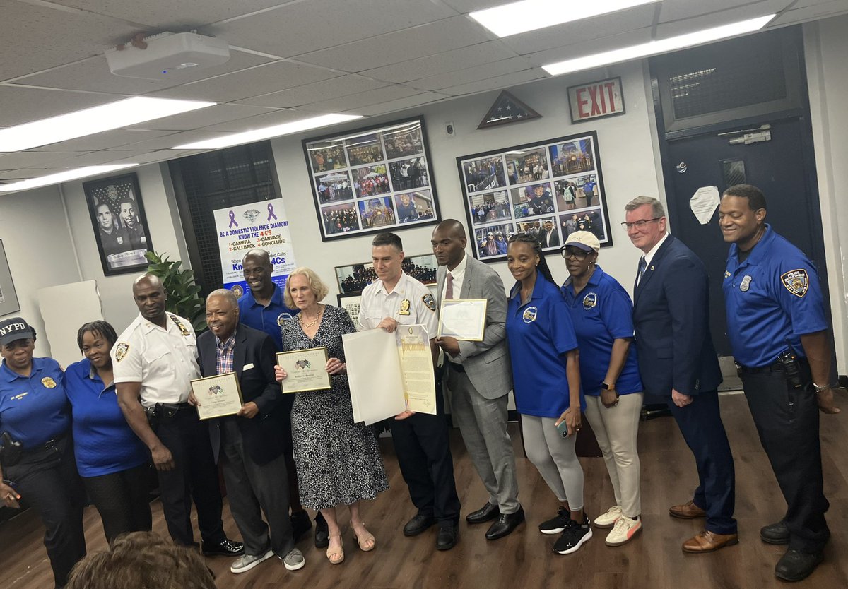 NYPD Chief of Detectives tweet media