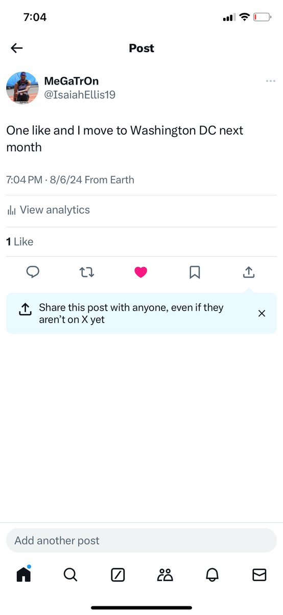 IsaiahEllis19's tweet photo. Damn looks like I have no choice https://t.co/gkYXaPcPmX