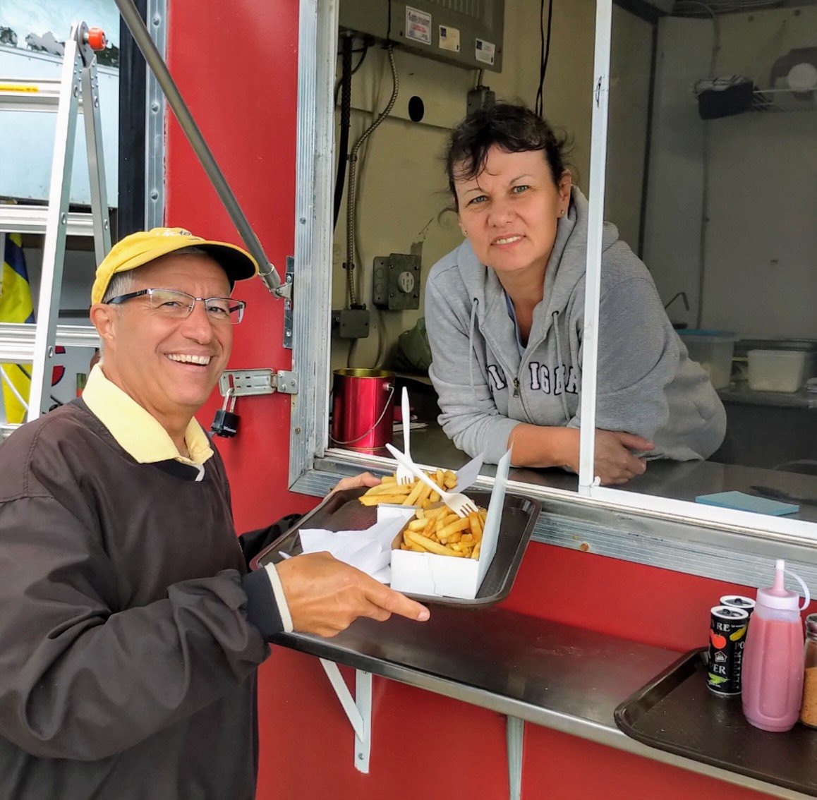 SpeedyGlen's tweet photo. @VictorFedeli @OCInnovation Nothing tops Chip Wagon Tour Week!
When is it this year?
#UselessPoliticians https://t.co/KW6A9bK1Vu