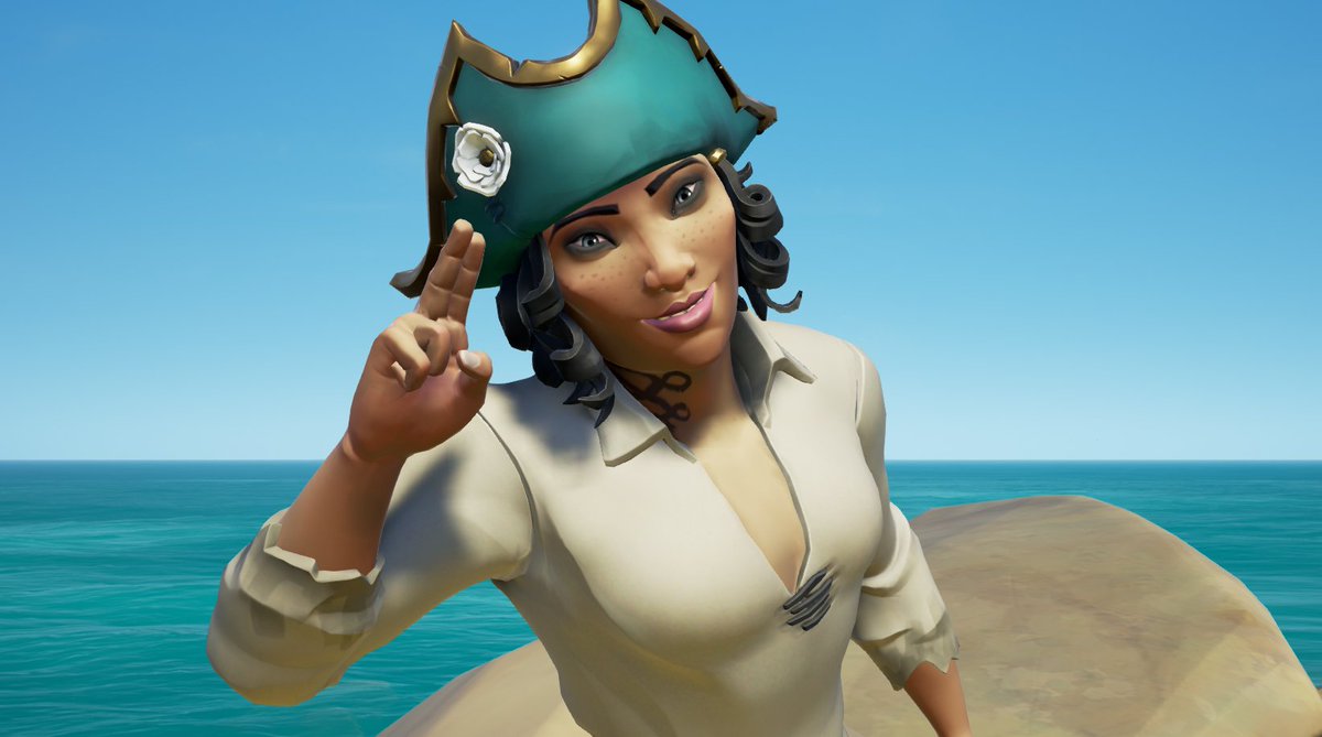 Add this to the list of future cosplays because OH MY GOSH 😱😱😱 LU GOT THE FUNNY BLUE HAT!!! 

GINORMO THANK YOUS to every pirate who liked, shared, and supported my Belle cosplay. 

Because of you, MY FACE IS ON THE COMMUNITY HUB! 😂