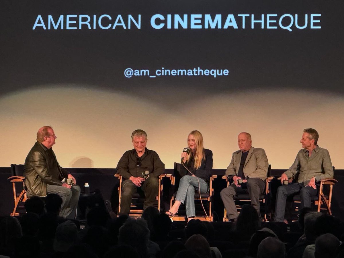 cine_update tweet media