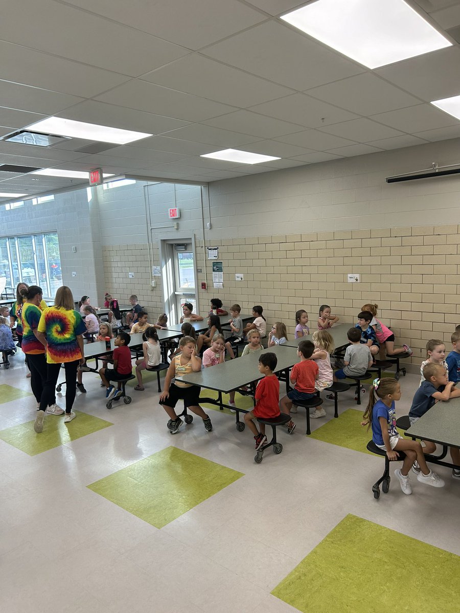 RylandElem's tweet photo. Fantastic attendance at our Kindergarten Jumpstart today! We loved getting to meet our newest Tigers. Our future looks bright with this crew! https://t.co/PH5G7lr5uD