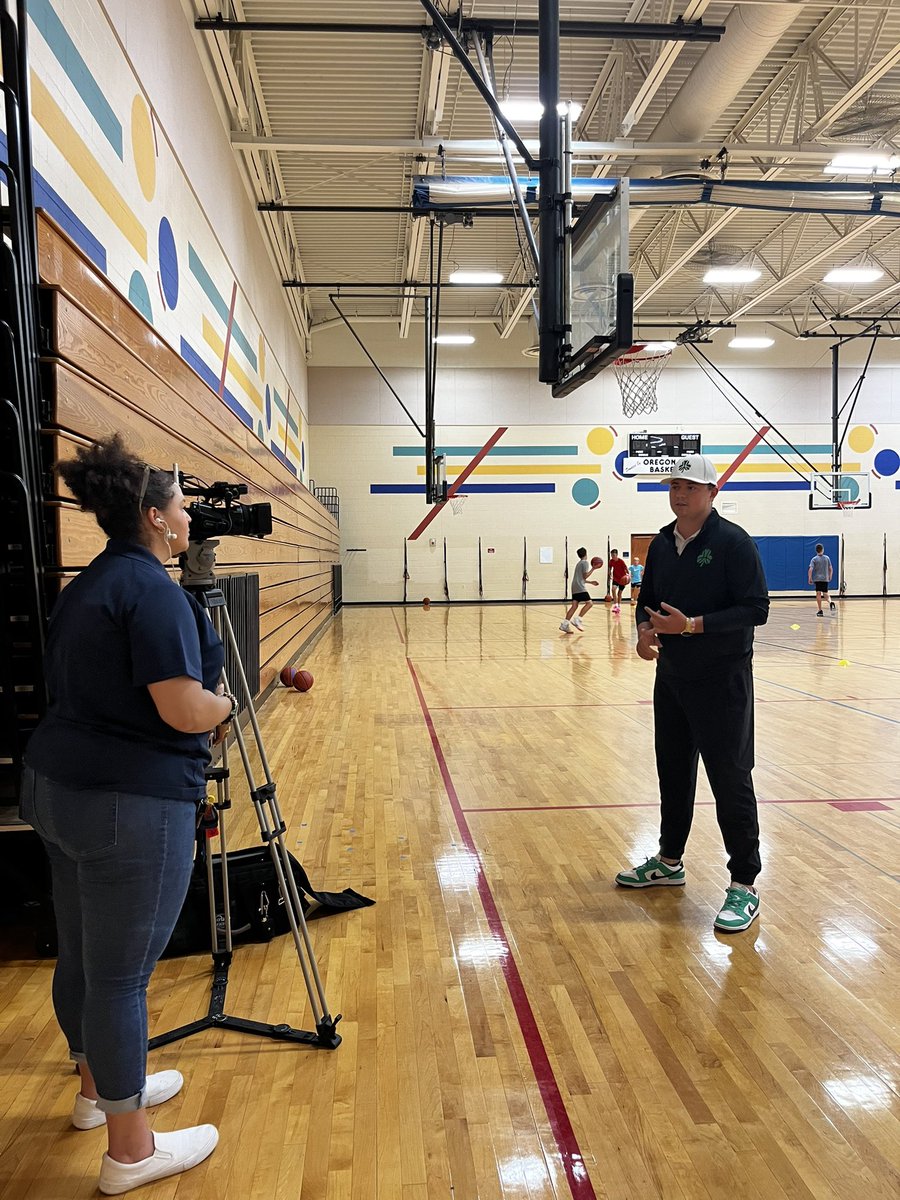 Luck Hoops tweet media