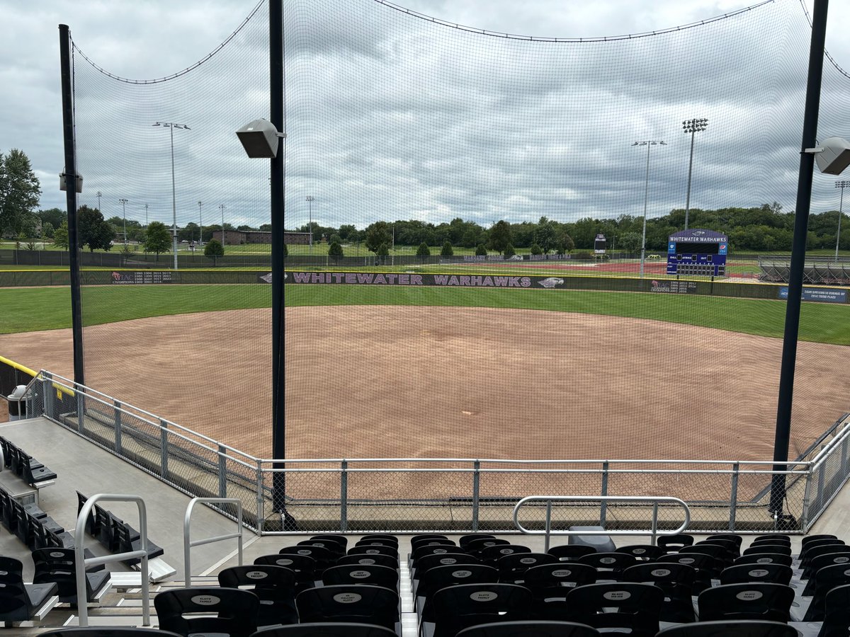 Nat_muellner18's tweet photo. Thank you @CoachBrendaVolk for having me on campus!! I loved learning more about the school and program! The facilities and campus were beautiful! @UWWSoftball @CoachSydney1 @SelectFP18u_SS @OHSPantherSB https://t.co/Eykk4LujWP