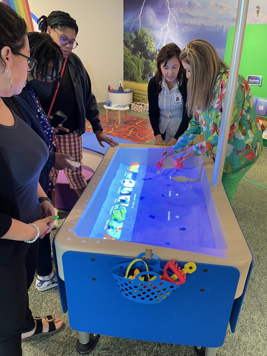 KIMBERLY HAMMER (@kahammerhammer) on Twitter photo Teacher Leadership at its Best at PK Summit! PK Lead Teacher Mrs. Delamore <a href="/Jefferson_ELC/">Jefferson ELC</a> shares designing the learning environment for academic and social emotional success 💜At Jefferson we love to learn 🤗 <a href="/AliefISD/">Alief ISD</a> <a href="/AliefPreK/">Alief Early Childhood</a> #WeAreAlief Teacher Leadership at its Best at PK Summit! PK Lead Teacher Mrs. Delamore <a href="/Jefferson_ELC/">Jefferson ELC</a> shares designing the learning environment for academic and social emotional success 💜At Jefferson we love to learn 🤗 <a href="/AliefISD/">Alief ISD</a> <a href="/AliefPreK/">Alief Early Childhood</a> #WeAreAlief