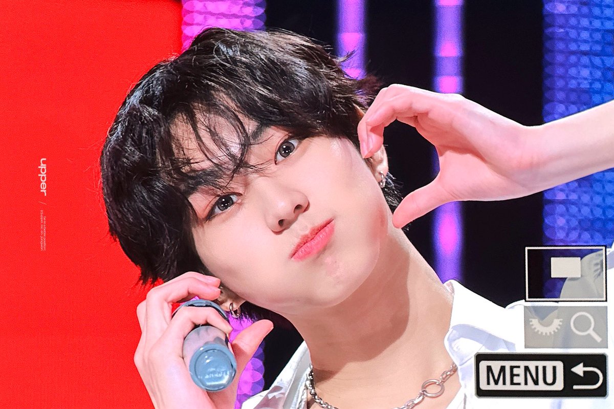 ジョンウォン GUW-9u7XwAA0qx_.jpg