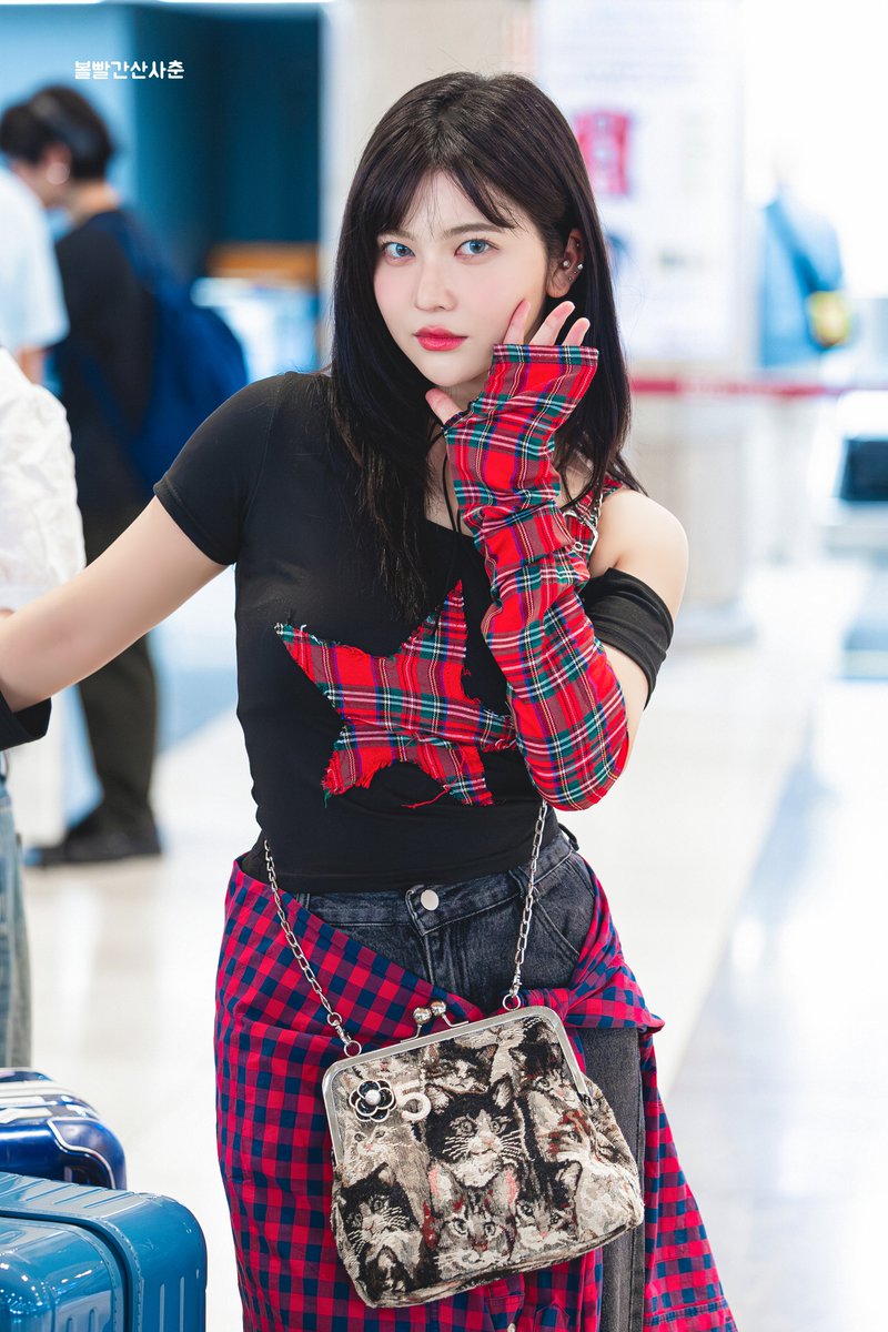 볼빨간산사춘 tweet media