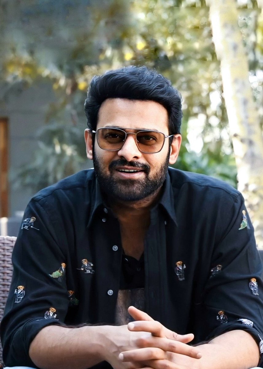 AbGeorge_'s tweet image. #Prabhas donated 2 crores to Kerala CMDRF 🙏🥹🫂♥️

#WayanadLanslide #WayanadDisaster