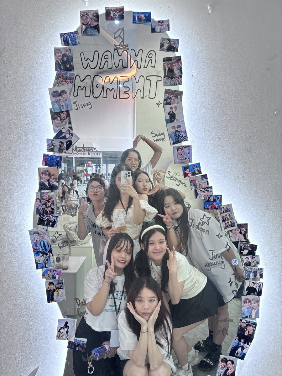 _miracle4u_'s tweet photo. @WannaOne_twt Năm nay em lại quay lại đây nè. Vẫn dõi theo sự thay đổi trên con đường của các anh, được có những người bạn mới, được tự tay đem niềm vui đến mn. Mừng kỷ niệm 7 năm của cta. Đã,đang và sẽ luôn ở ngay đây 🌸
#우리워너원_데뷔7주년_축하해 
#7YearsWithWannaOne https://t.co/wGiDIDmDnX