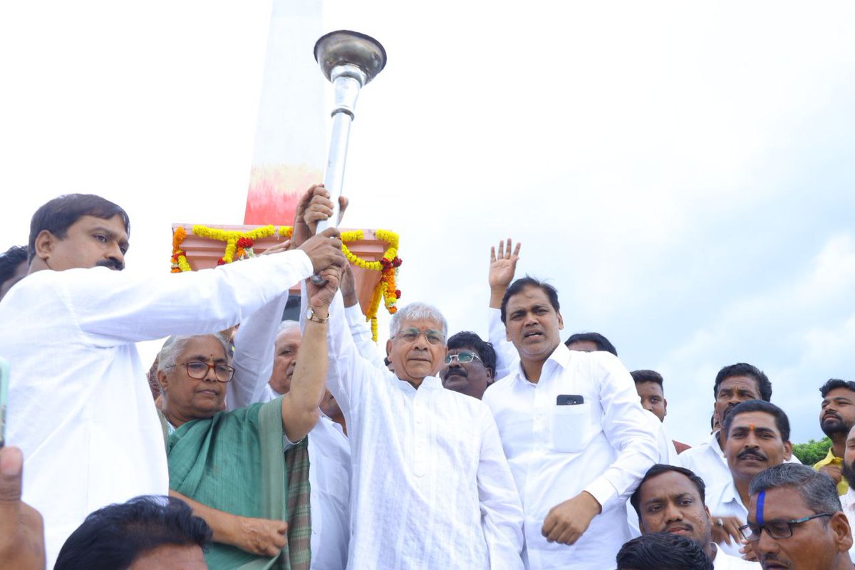 Prakash Ambedkar tweet media