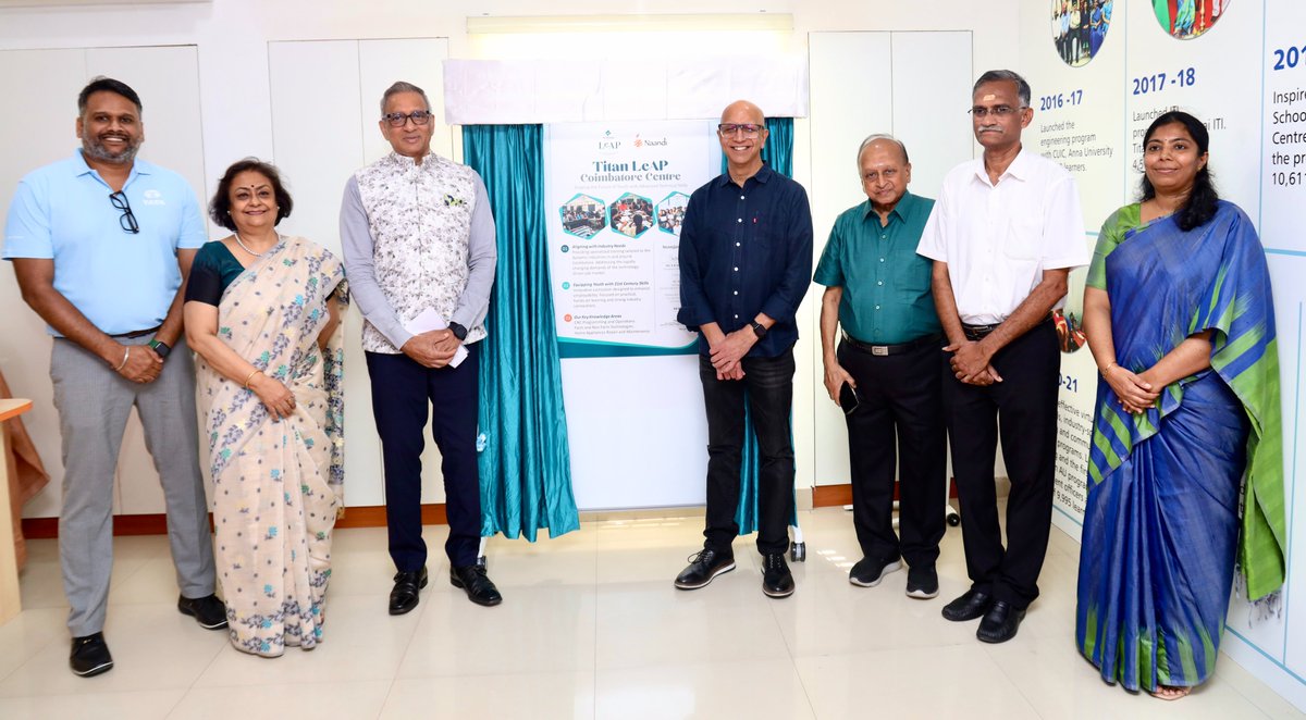 naandi_india's tweet photo. Excited to have inaugurated Coimbatore's newest Titan LeAP Centre in partnership with @TitanCompanyLtd ✨ Together, we shall certainly LEAP - Learn, Apply, and Progress - towards our 2025 goal of skilling 1,000+ women at this centre 
#NaandiJobFactory #WomenInWorkforce https://t.co/jPkrRzoxSL