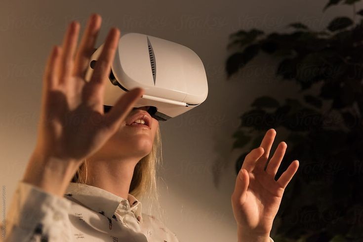 _Nickyblue's tweet image. Unleash Your Creativity! With @victoriavr VR's Al Builder, create your own #VR experiences without programming skills. From games to virtual offices, the possibilities are endless. #VictoriaVR #VRPlatform #AI #VirtualReality