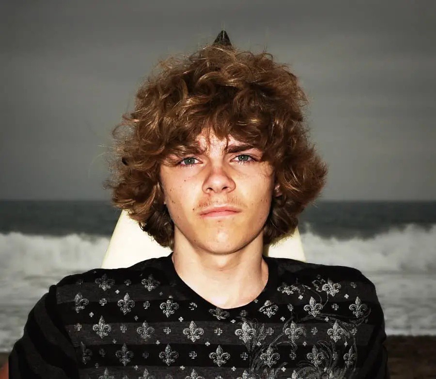 curlhairstyle's tweet photo. 10 haircuts for curly hair boys
Read more 👉 https://t.co/wq44D7iBhx
#TimelessAfroCurls #ChildSUniqueCurls #Top10Haircuts #ModernUndercuts #PerfectStyle #Curlhairstyle #CurlyHair #HairStyle #EncouragesIndividualExpression #EffortlesslyBlendsTradition https://t.co/1NYJRaT0vI