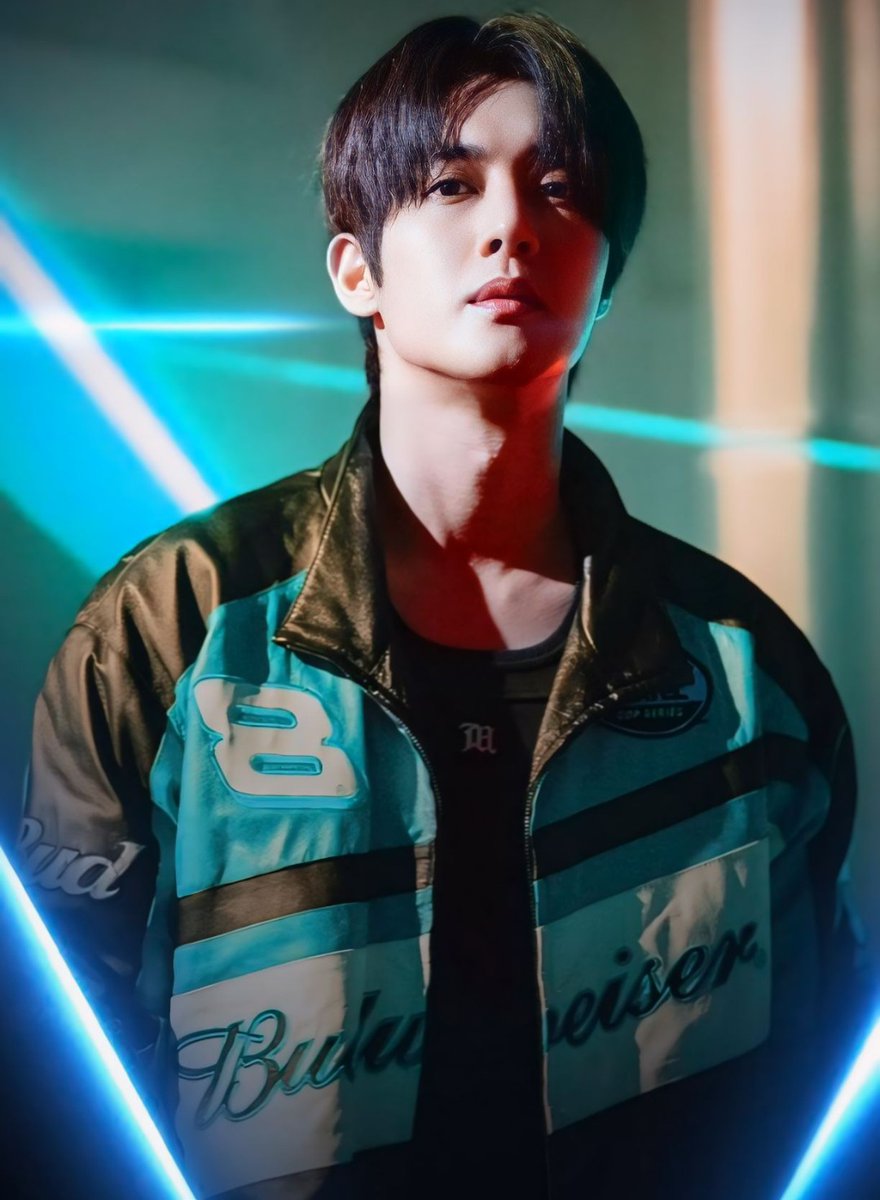 Monica_Yanez_He's tweet photo. Nuevo MV CAGE
#CAGE_ComingSoon
#KimHyunJoong https://t.co/n2lxI8Hl3b