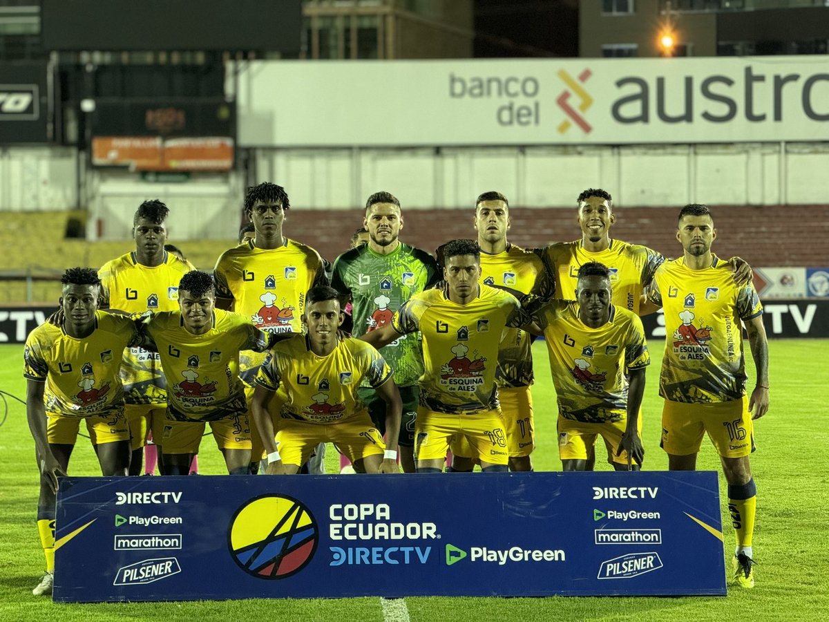 erami_salazar's tweet photo. 'El Cetáceo' 🐬 a los octavos de final de la #CopaEcuador 🏆

@DelfinSC se impuso 5x3 en la tanda de penales a #LigadeCuenca, luego de igualar 1x1 en el tiempo reglamentario. https://t.co/PAIcHGTLr2
