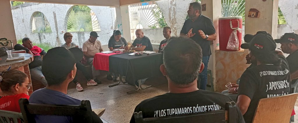 🔴⚫ #AsíLoDijo Nuestro Resp. de Bloque <a href="/OrienteMRT_/">Bloque_OrienteMRT</a> <a href="/reneTupamaro/">Kemder Rene Diaz</a>: "El partido debe cuidar a sus Militantes como una madre cuida a sus hijos"

- Reunión con la DRO del Estado <a href="/NvaEspartaMRT/">TUPAMARO Nueva Esparta</a>

<a href="/NicolasMaduro/">Nicolás Maduro</a>
#TupamaroConNico