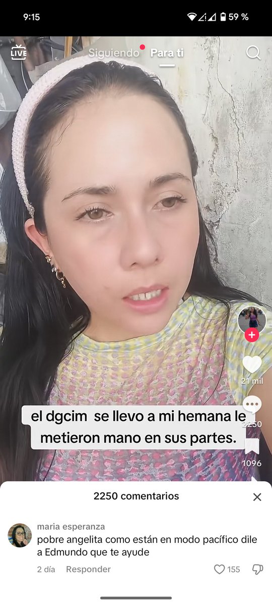 KellyGranados's tweet photo. Esta muchacha denuncia que el DGCIM se llevó a su hermana y abusaron de ella y la chavista menos enferma comenta esto:

Espero que el karma les llegue prontito. https://t.co/r8eEhUX8Ju